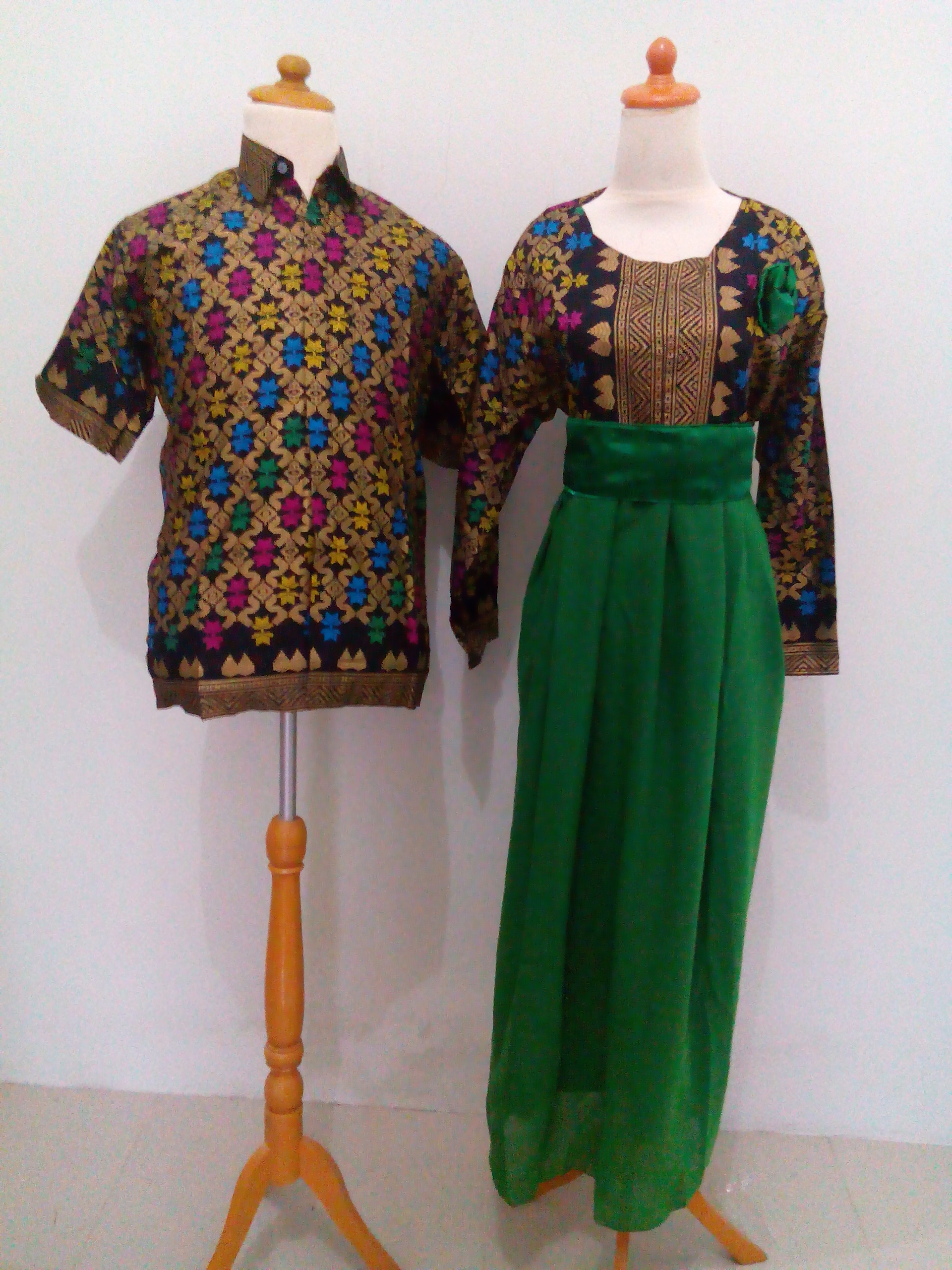 Model Baju  Songket  Muslimah sb songket  setelan batik 